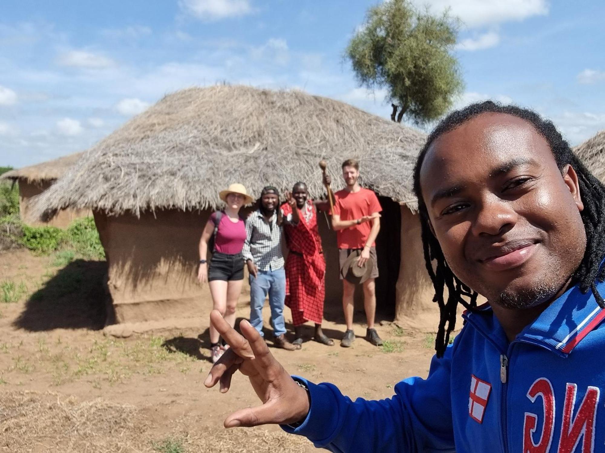 Kisanga Homestay Moshi Quarto foto